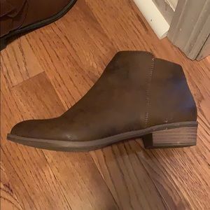 Size 7 ankle boots